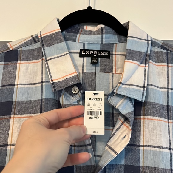 Men’s Blue Express Button Up - Picture 2 of 3